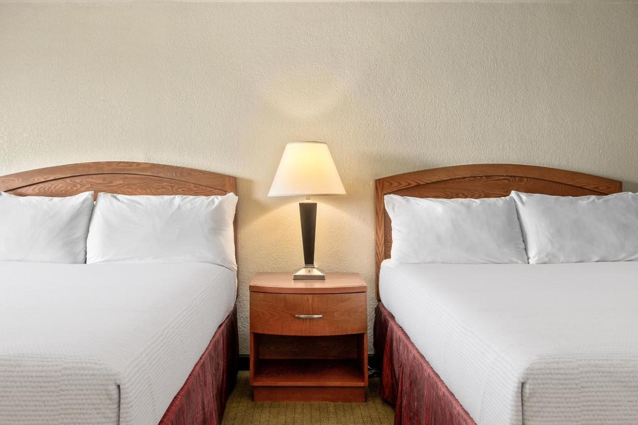 Golden Sails Hotel Long Beach Esterno foto