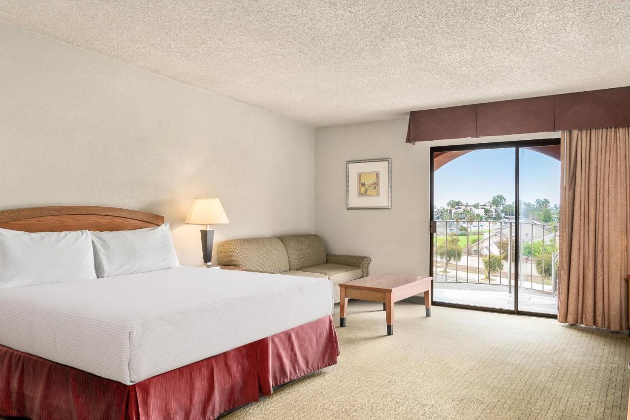 Golden Sails Hotel Long Beach Esterno foto
