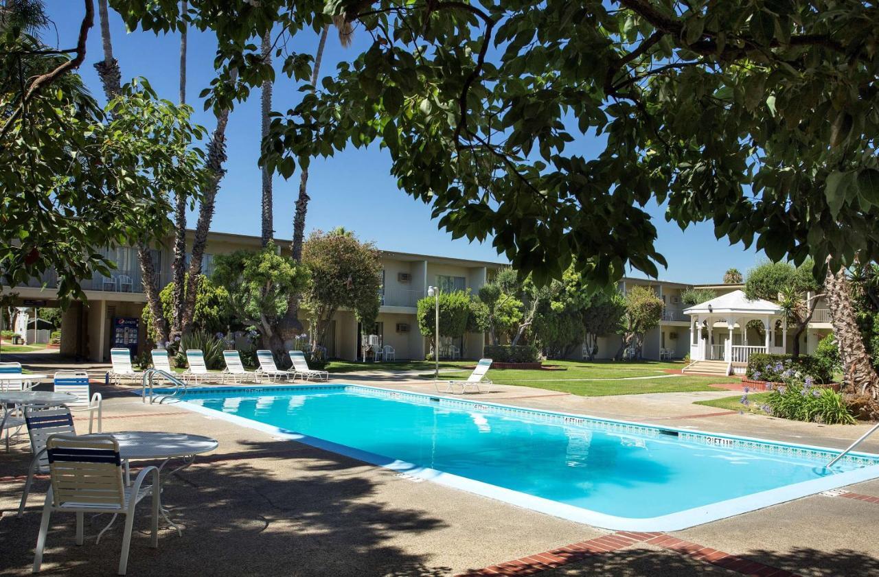 Golden Sails Hotel Long Beach Esterno foto
